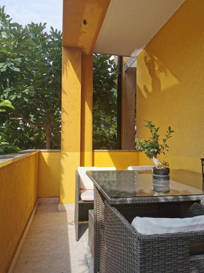 Apartment Dalmatini Tar-Vabriga Esterno foto