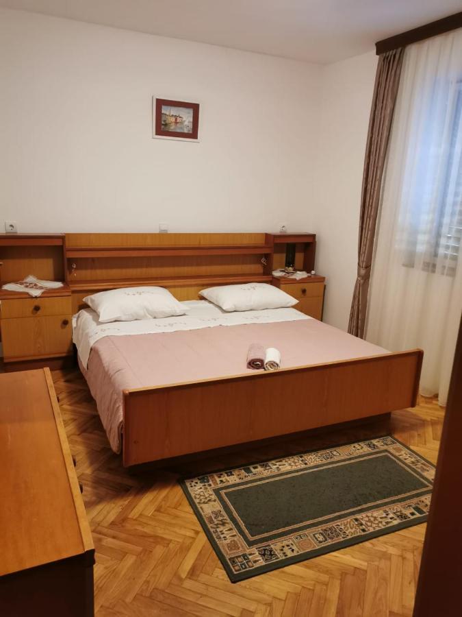 Apartment Dalmatini Tar-Vabriga Esterno foto