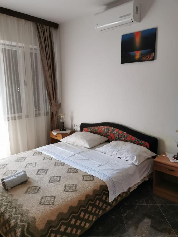 Apartment Dalmatini Tar-Vabriga Esterno foto