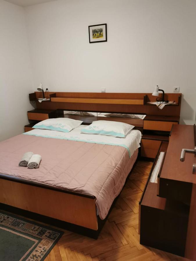 Apartment Dalmatini Tar-Vabriga Esterno foto